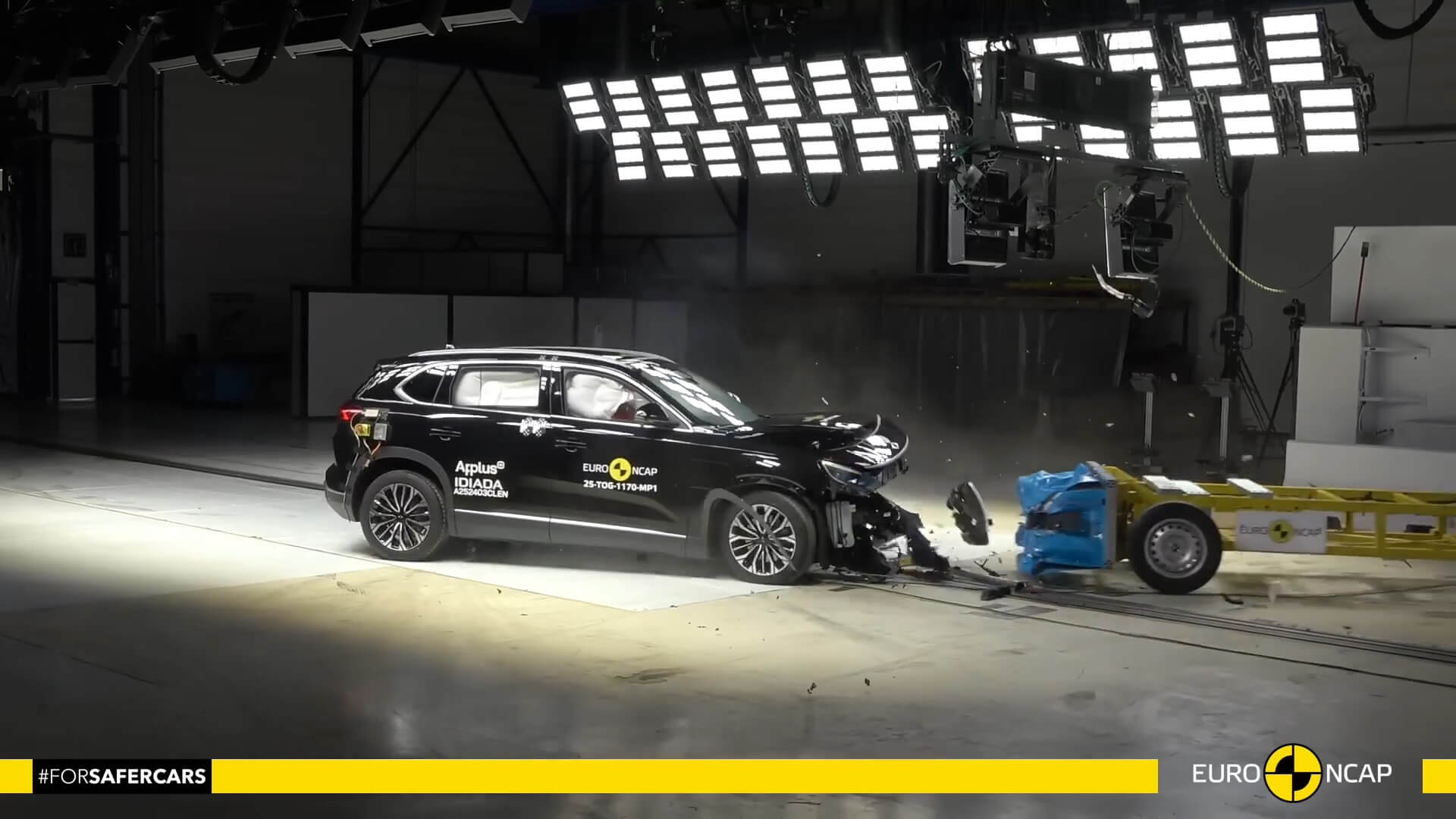 Togg T10X Euro NCAP Test Görüntüsü