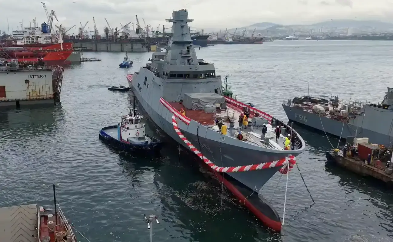 TCG Akdeniz Denize İndirildi - Anadolu Tersanesi