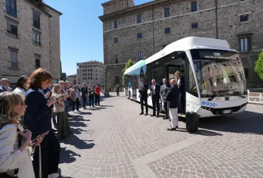 İtalya'ya e-ATA Hidrojen Yakıtlı Otobüs Teslimi / Karsan