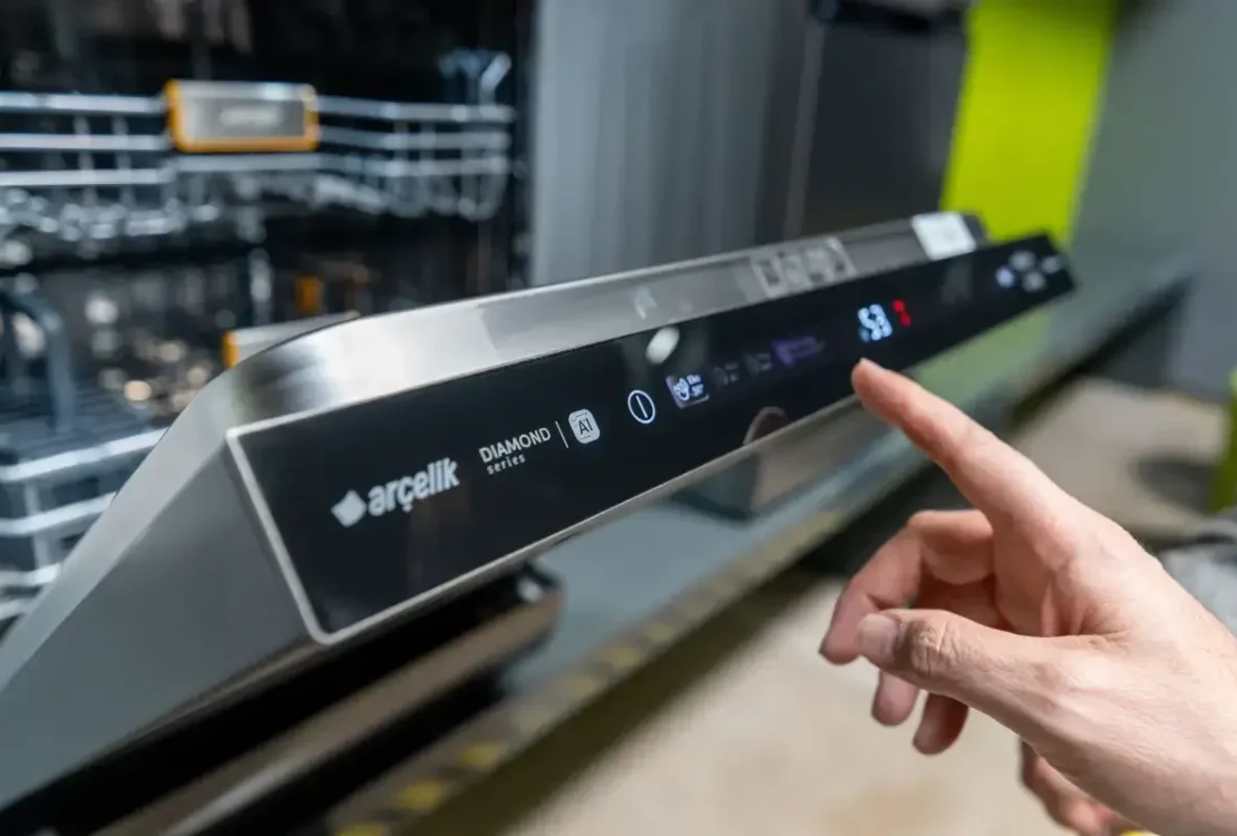 Yapay Zeka Destekli Diamon Bulaşık Makinesi / Arçelik