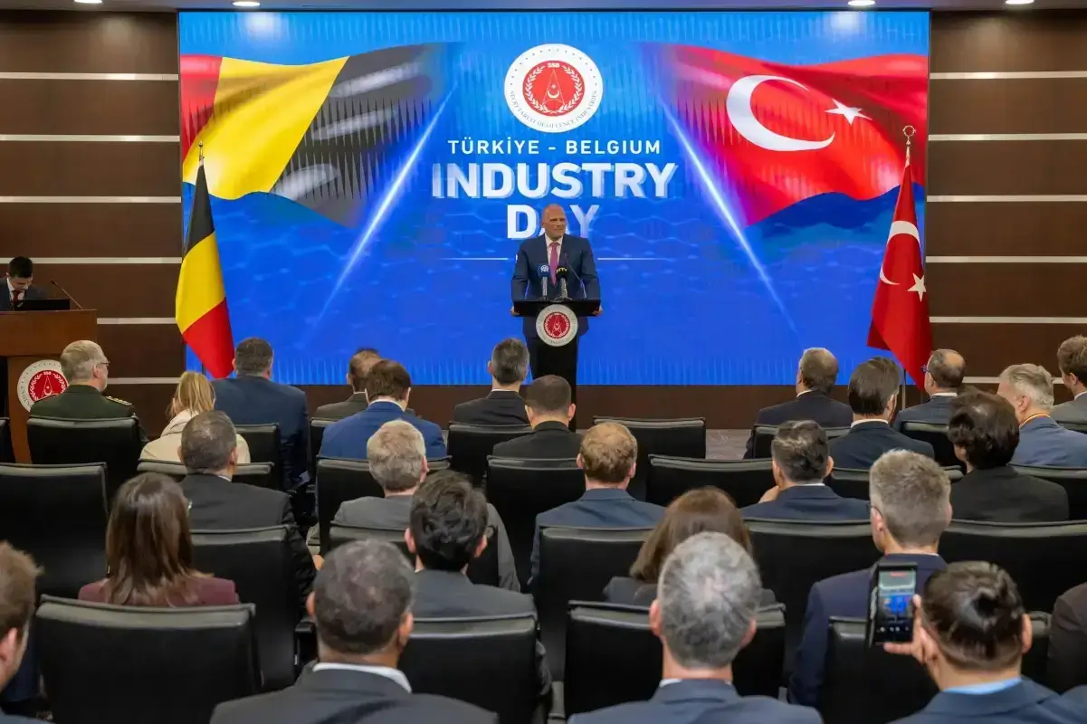 Belçika Savunma Bakanı Theo Francken Savunma Sanayii Başkanlığı / Haluk Görgün