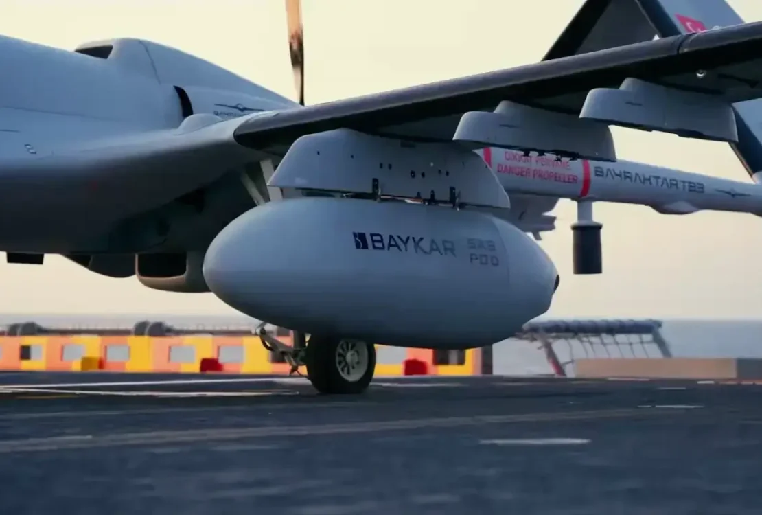 Bayraktar TB3 SAS POD / Baykar
