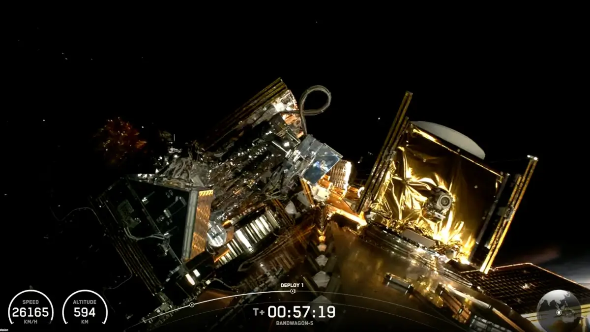 Fergani Uzay FRG-100D4 Uydusunu Fırlattı / Space X