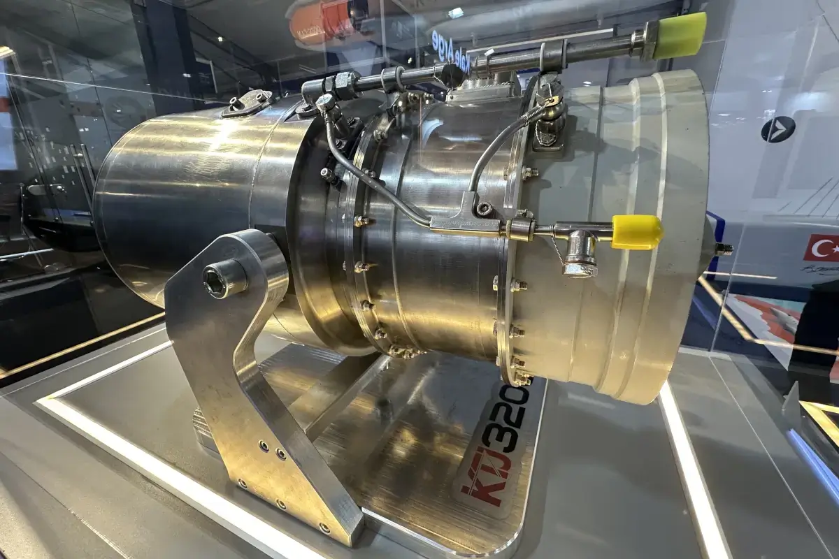 SOM Füzesi Yerli Motor KTJ-3200S Envantere Girdi / Erkan Alkanat